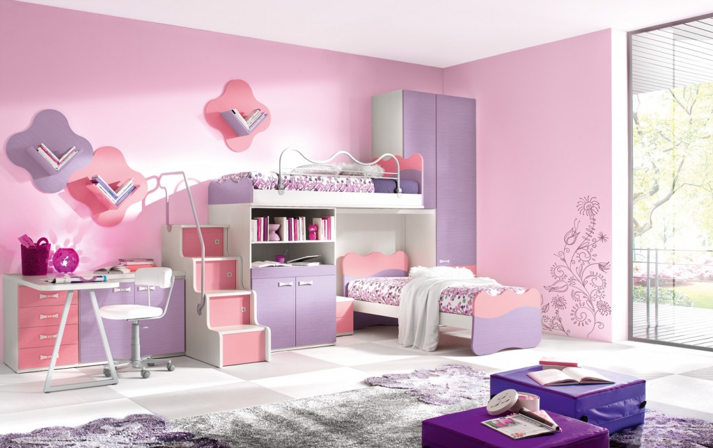 طراحی داخلی اتاق خواب دخترانه؛ استفاده از چند رنگ به صورت همزمان در چیدمان